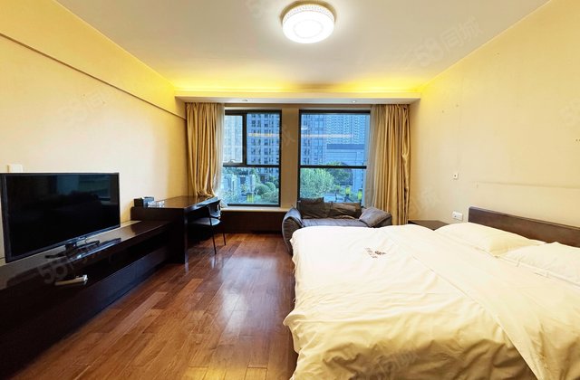 中骏世界城1室0厅57㎡200万二手房图片