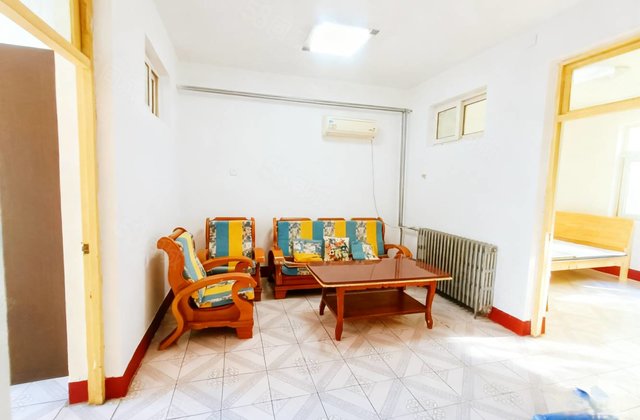 电业局一院 大三室 七中紧邻 停车方便 有钥匙随时看房