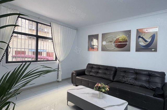 万通小区3室2厅137㎡43.8万二手房图片