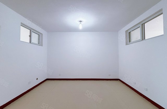 香江北 嘉明 双语 九中 实验 水岸新城 三室 免大税 钥匙