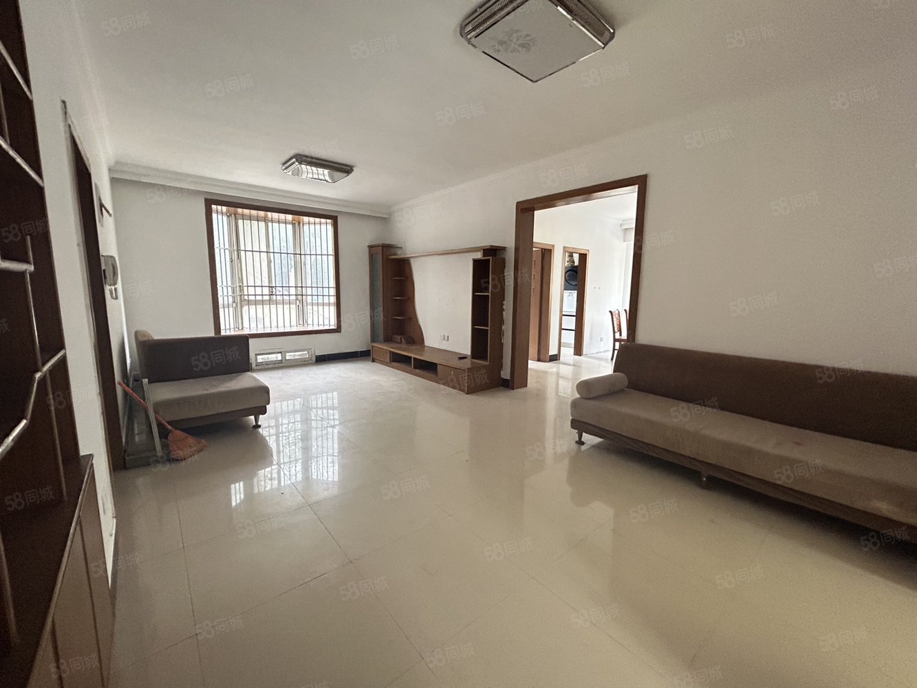 丰水源清华苑3室2厅2卫116㎡南北49万