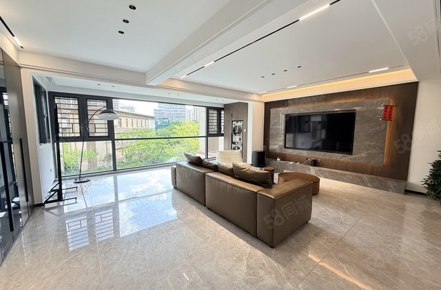 联发君领天玺B区3室2厅142㎡189万二手房图片