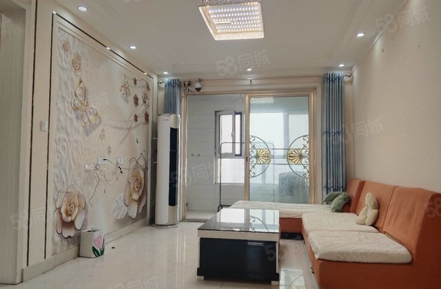 急售，精装修，送车位，双卫采光好，阿尔卡迪亚六期，理想城