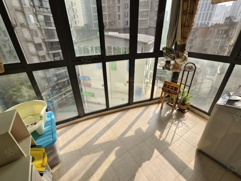 东方明珠城市花园1室1厅1卫54㎡南北45.8万