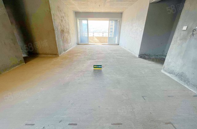 山水华府4室2厅163.29㎡79.8万二手房图片