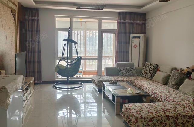 汤泉香格里4室2厅162.66㎡99万二手房图片