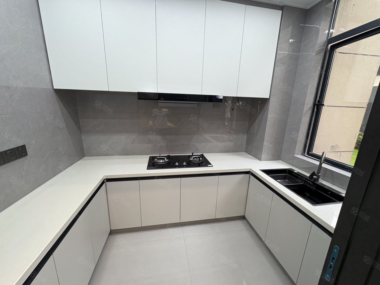 创维瑜园4室2厅2卫138㎡南北66万