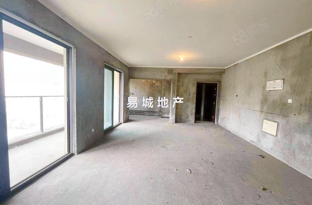 中铁城阅湖和庭4室2厅128.74㎡75万二手房图片