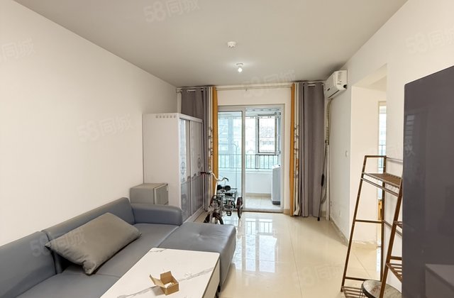 文轩中学 东关国际 低总价 精装两室两厅 免大税急售可按揭