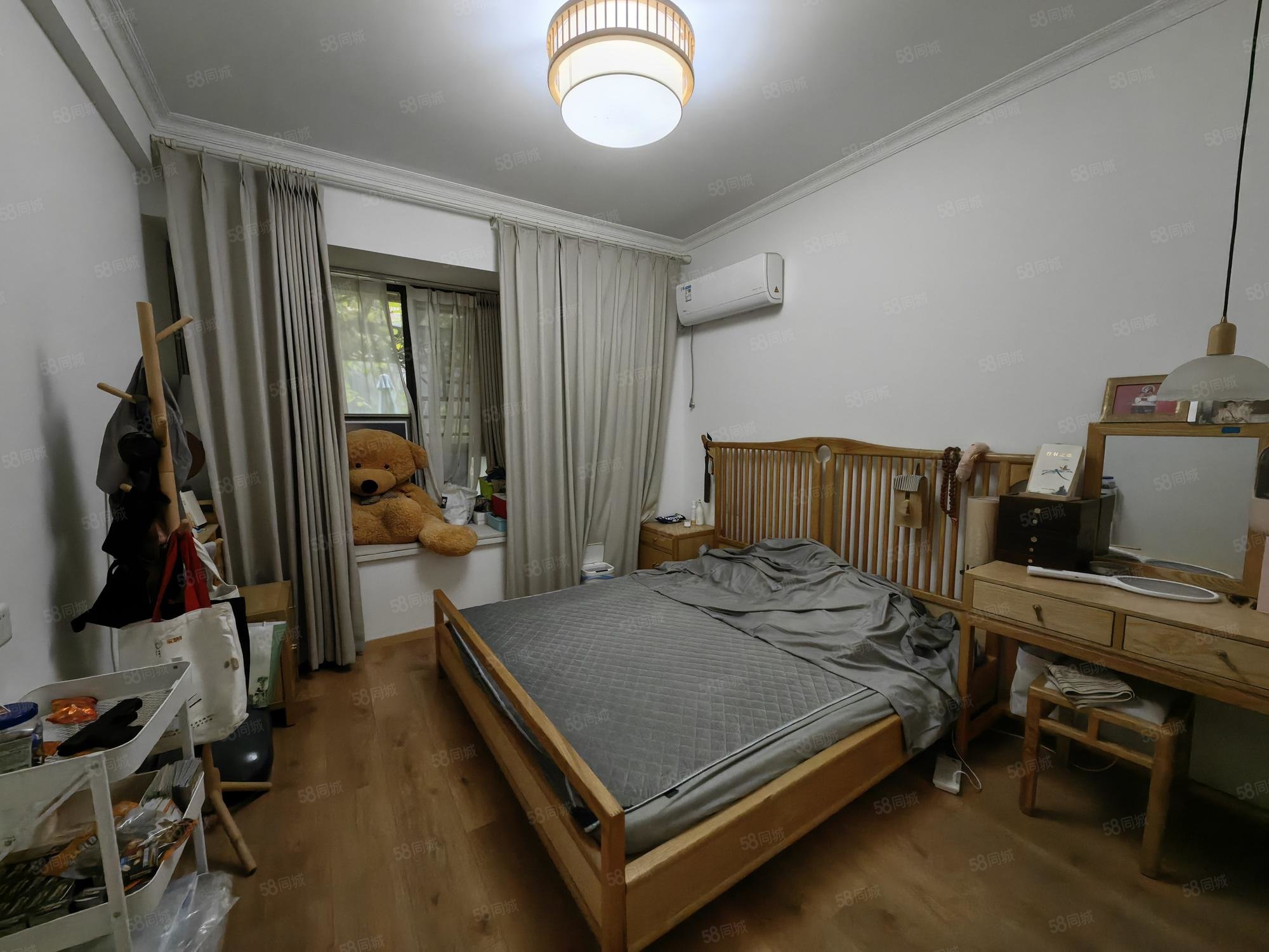 东宸花园3室2厅2卫128㎡南北78万