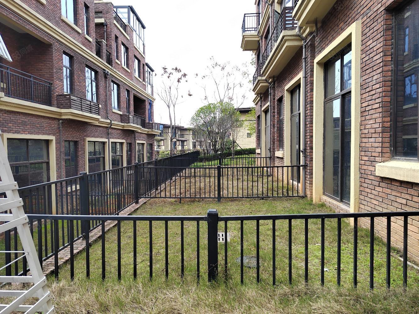 送车位送花园得分率高小区人车分流润达美墅