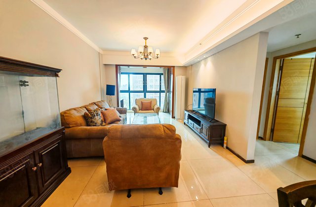 海伦春天4室2厅120.12㎡156万二手房图片