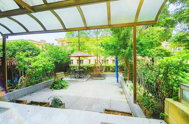 三盛翡俪山4室2厅221.67㎡296万二手房图片