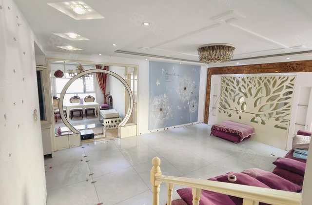 好户型房阿尔卡迪亚四期140平三室两厅两卫送储车位90多点