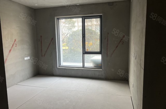 馨润花园二期多层电梯洋房173平车位储藏室免大税174万可议