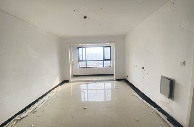 新上 人民公园 中央丽都 附近 中央帝景 一梯两户 中间楼层