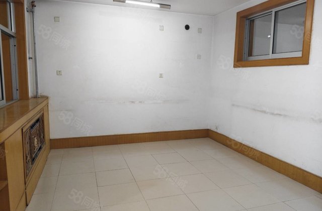 三中东昌,北顺好楼层,三室两厅