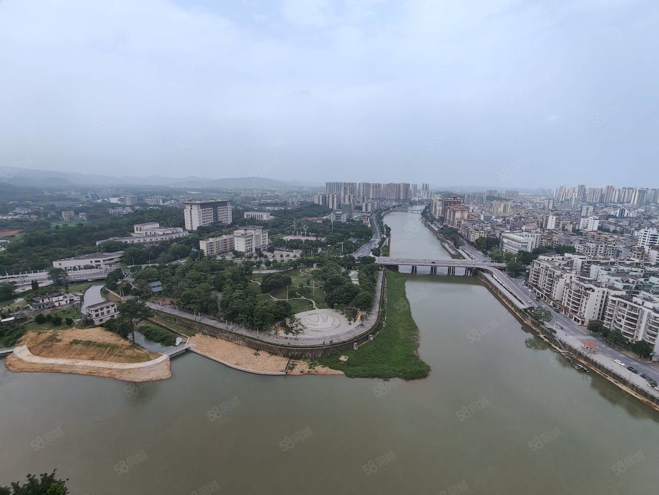 【10图】笋盘恒福时代城三期,一线绝美江景,三房两厅两卫,售61.