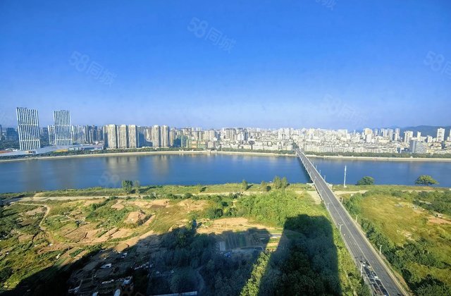 碧桂园信州府4室2厅148㎡96万二手房图片