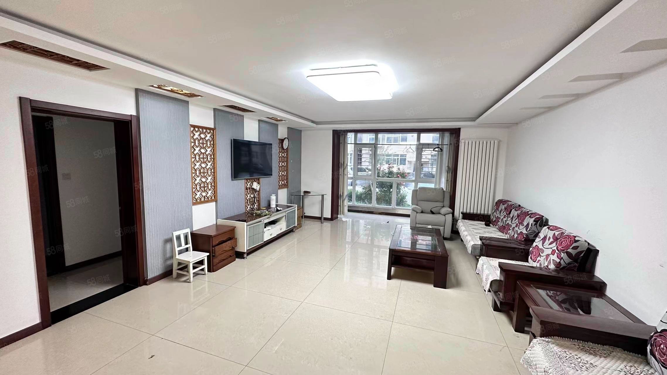 林蔭家園3室2廳2衛(wèi)129.1㎡南北228萬(wàn)