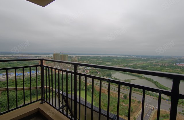 碧桂园桃源4室2厅129㎡53万二手房图片