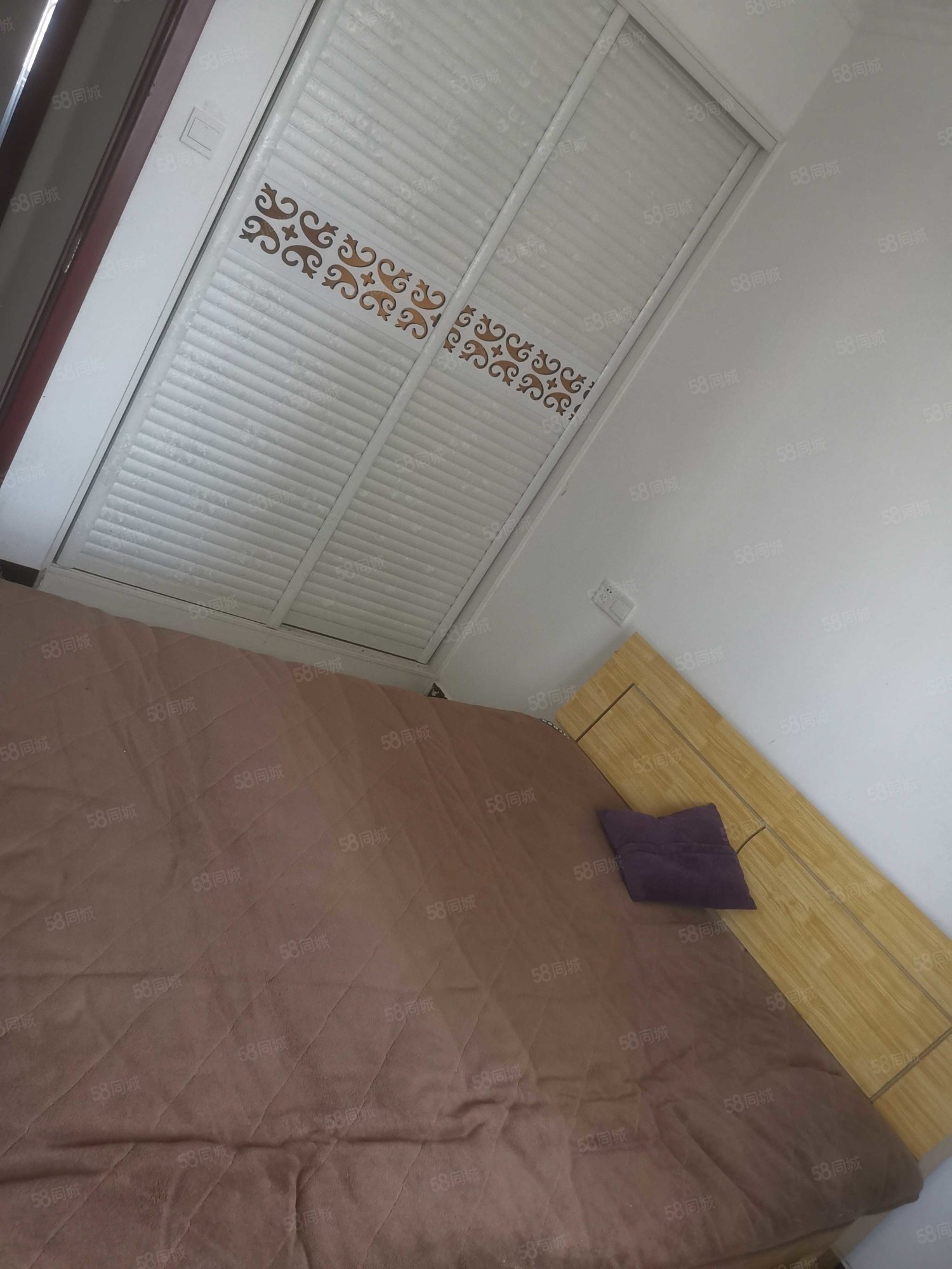 建投药都蓝湾3室2厅1卫106.08㎡南60万