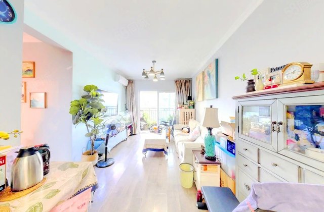 蓝光金悦天娇3室2厅78.78㎡132万二手房图片