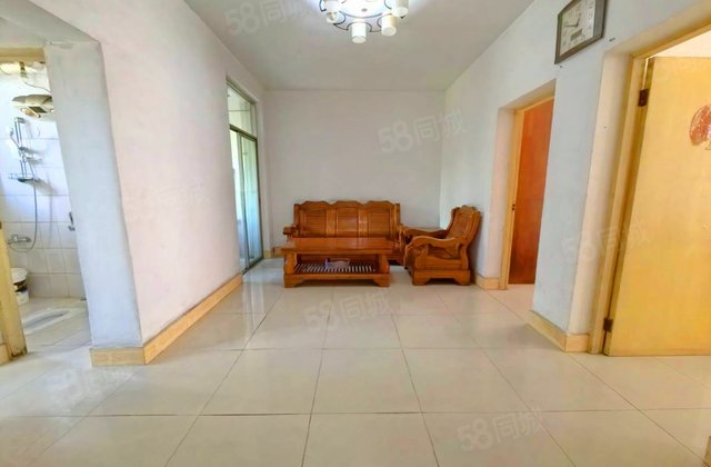 福兴花园3室2厅73.26㎡46万二手房图片