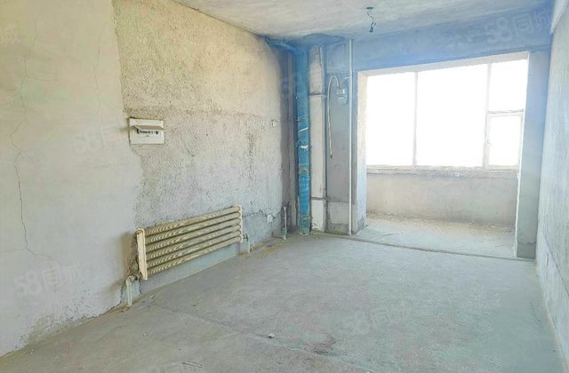 文化厅宿舍(朝阳)3室2厅138㎡79.8万二手房图片