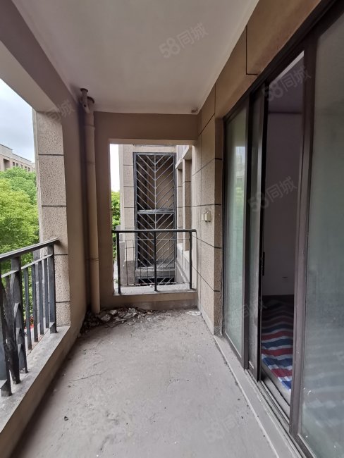 141平 4室2厅172万 看房方便 有钥匙,世茂河滨花园(公寓)-泰州58同城