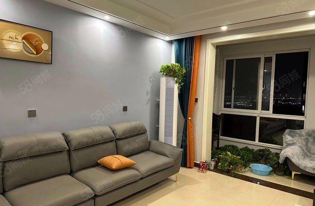 橡树湾3室2厅135.7㎡59万二手房图片