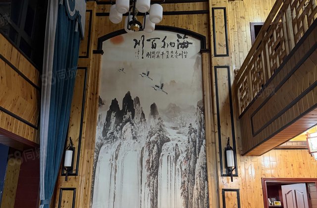 香榭水岸5室3厅240㎡138万二手房图片