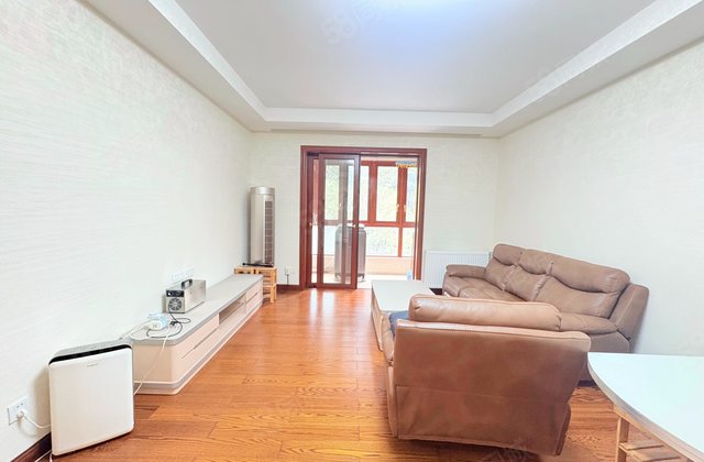 金鹰城圣爵菲斯2室2厅85.74㎡65万二手房图片