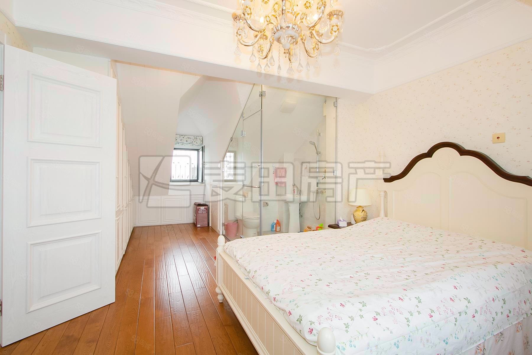 玫瑰御園4室2廳2衛(wèi)178.16㎡南北1650萬