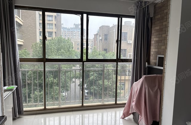 官牌夹安置小区2室2厅83㎡28.8万二手房图片