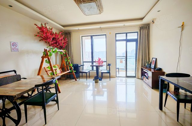 锐力领峰3室2厅118.36㎡180万二手房图片