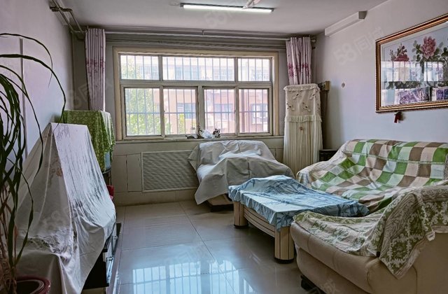 东方家园 三室朝阳 免大税 带储藏室 南北通透全明户型双阳台