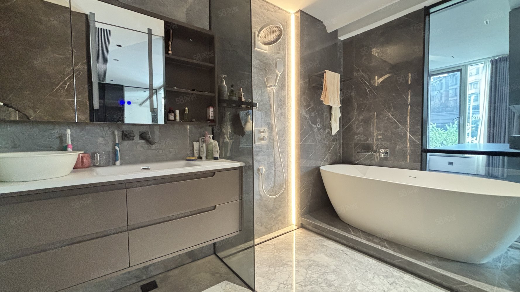 阳光城檀府6室2厅4卫460㎡南北436万