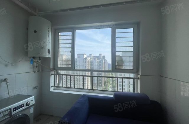 二中，文苑，金柱大学城，带储藏室，免大税，可按揭，诚心出售