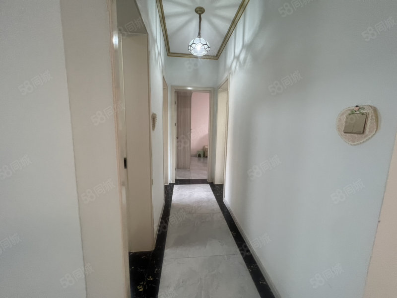 建业壹号城邦3室2厅1卫122㎡南北89万
