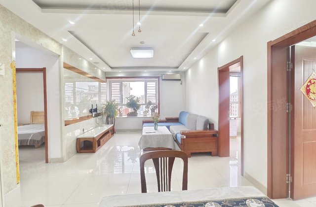 二中文苑 聊城大学北邻 海德公园 精装三室 西边户 带车 储