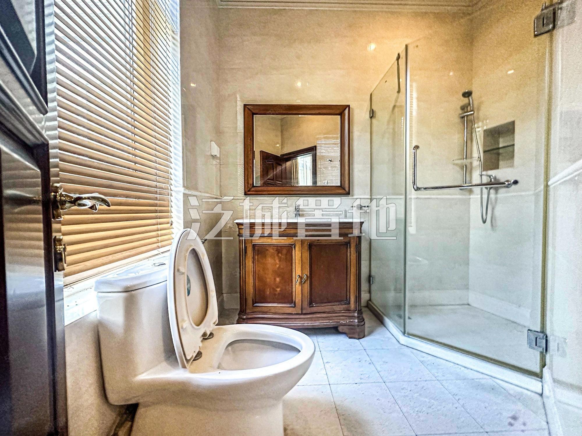 北京玫瑰園9室5廳12衛(wèi)607㎡南北5880萬(wàn)