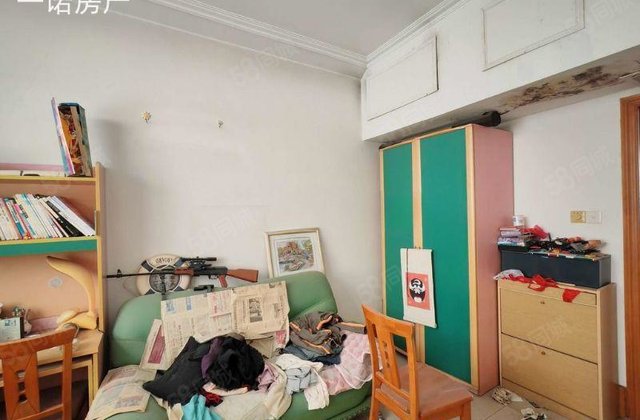 湖边 财局家属院 电厂家属院 好楼层 三室朝阳好户型 地下室