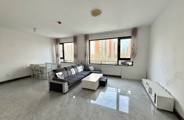 总高18！开发区三室 送储免大税 一梯两户 集美百合