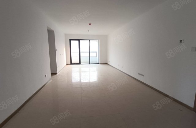 低价出售带车位民生城市之尊(东昌府) 小三居次新房