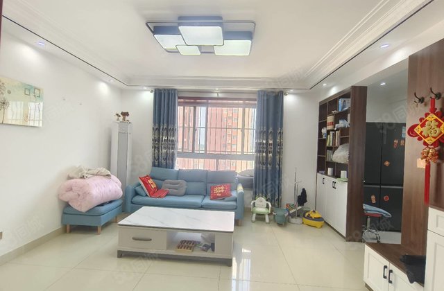 天汇香江明珠 小区新 南北通透 楼层好 小三房 精装修