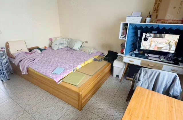 电大家属楼2室1厅68㎡100万二手房图片