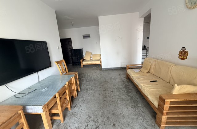 文轩中学北 送储藏室 无装修 看房方便 九州国际华建