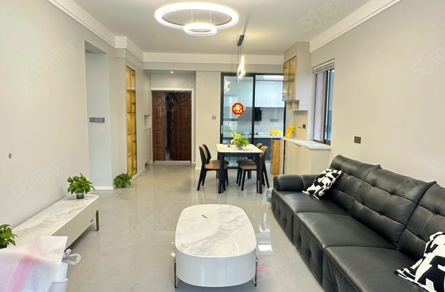 华盛国际3室2厅97㎡119万二手房图片