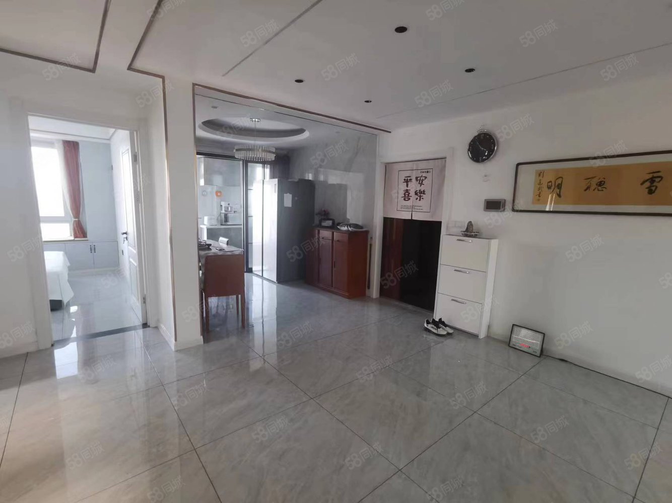 御澜山a区观景 23层 好楼层 精装修 带衣帽间 拎包入住